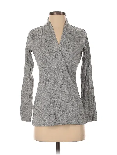 Pre-owned Cabi Long Sleeve T-shirt In Gray