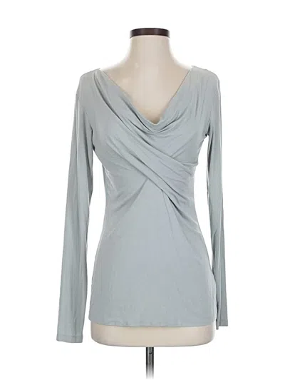 Pre-owned Cabi Long Sleeve T-shirt In Gray