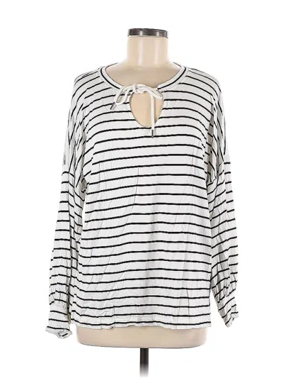 Pre-owned Cabi Long Sleeve T-shirt In White