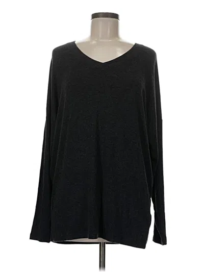 Pre-owned Cabi Long Sleeve Top Black V Neck Tops