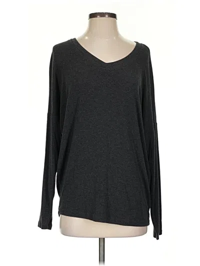 Pre-owned Cabi Long Sleeve Top Gray V-neck Tops