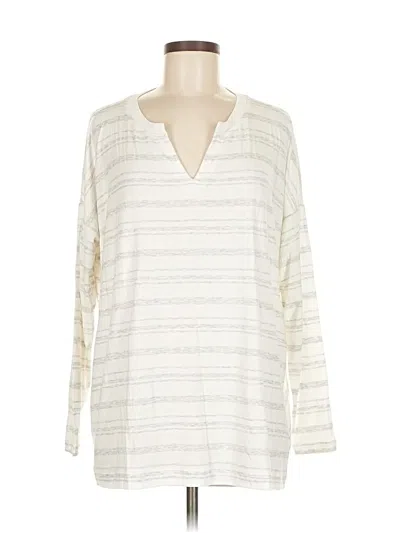 Pre-owned Cabi Long Sleeve Top Ivory V Neck Tops In White