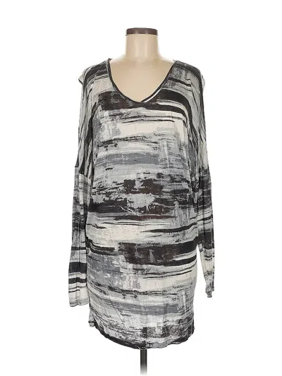 Pre-owned Cabi Long Sleeve Top Silver Scoop Neck Tops