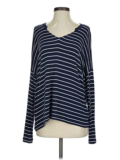 Pre-owned Cabi Long Sleeve T-shirt In Blue