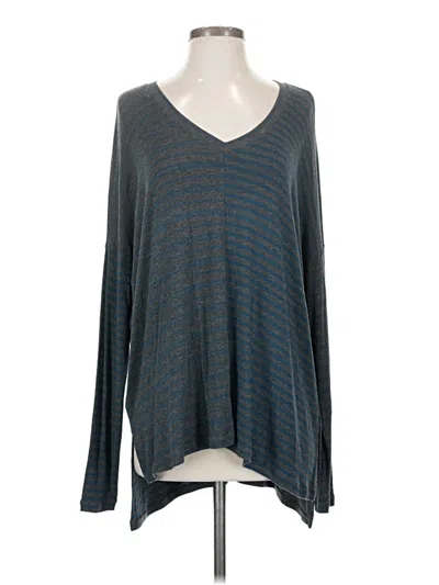 Pre-owned Cabi Long Sleeve T-shirt In Blue