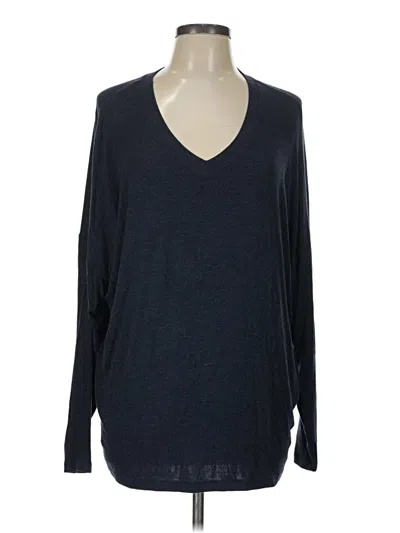 Pre-owned Cabi Long Sleeve T-shirt In Blue