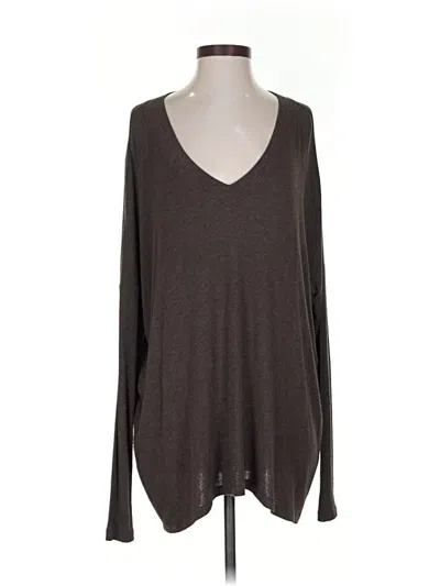 Pre-owned Cabi Long Sleeve T-shirt In Brown