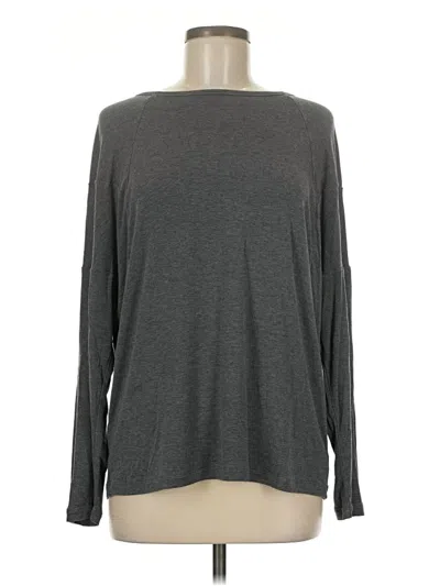 Pre-owned Cabi Long Sleeve T-shirt In Gray