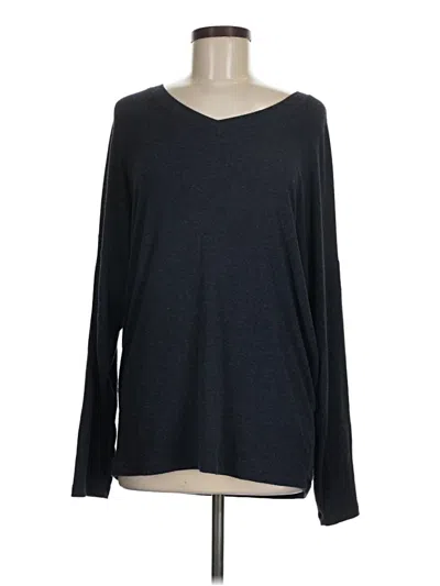 Pre-owned Cabi Long Sleeve T-shirt In Gray