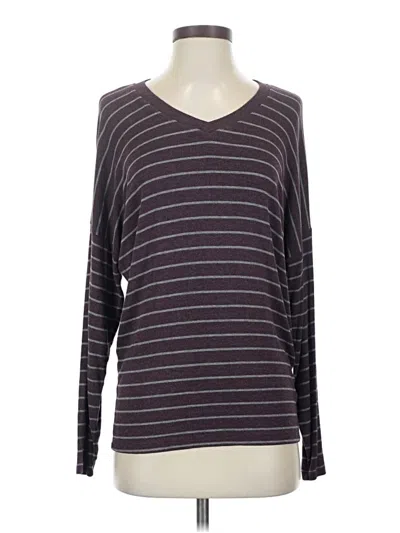 Pre-owned Cabi Long Sleeve T-shirt In Gray