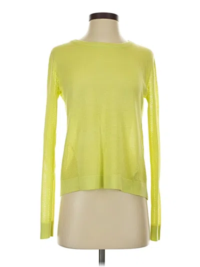 Pre-owned Cabi Long Sleeve T-shirt In Green