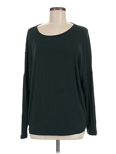 Pre-owned Cabi Long Sleeve T-shirt In Green