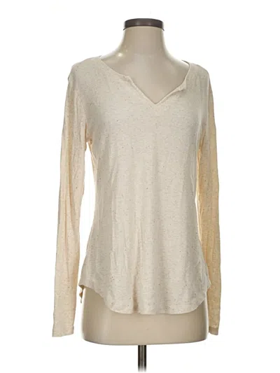 Pre-owned Cabi Long Sleeve T-shirt In Ivory