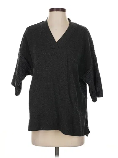 Pre-owned Cabi Poncho In Gray