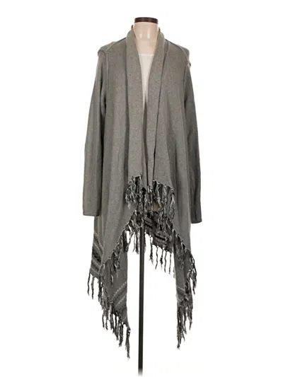 Pre-owned Cabi Poncho In Gray
