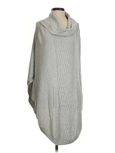 Pre-owned Cabi Poncho In Gray