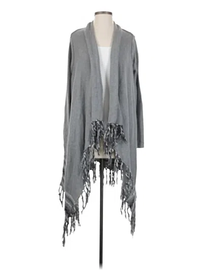 Pre-owned Cabi Poncho In Gray