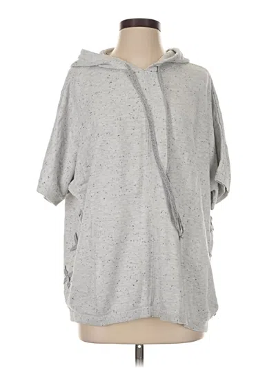 Pre-owned Cabi Poncho In Gray