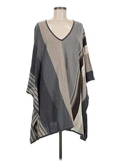 Pre-owned Cabi Poncho In Gray