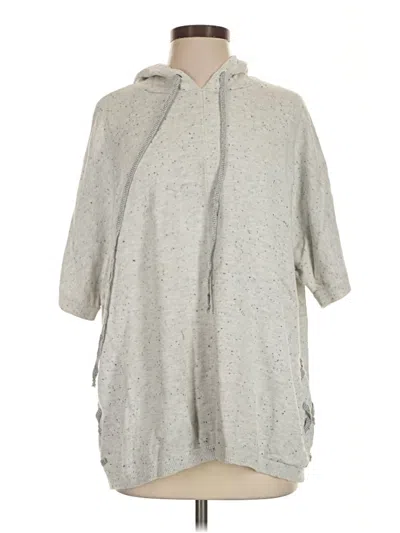 Pre-owned Cabi Poncho In Gray