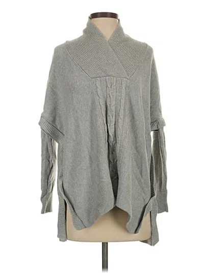 Pre-owned Cabi Pullover Sweater In Gray