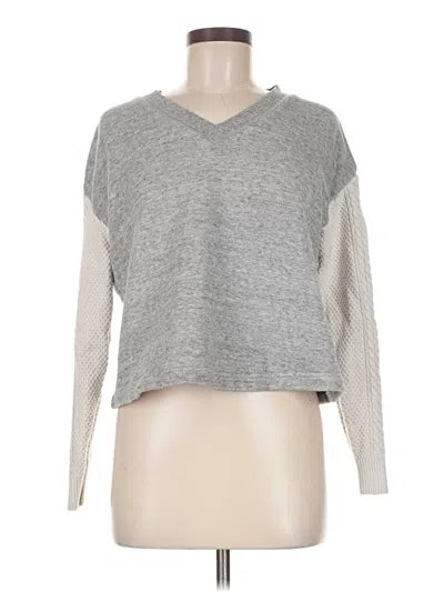 Pre-owned Cabi Pullover Sweater In Gray
