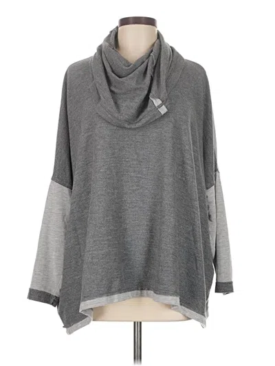 Pre-owned Cabi Pullover Sweater In Gray