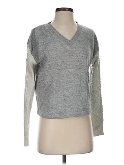 Pre-owned Cabi Pullover Sweater In Gray