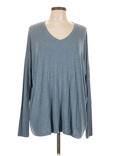 Pre-owned Cabi Pullover Sweater In Gray