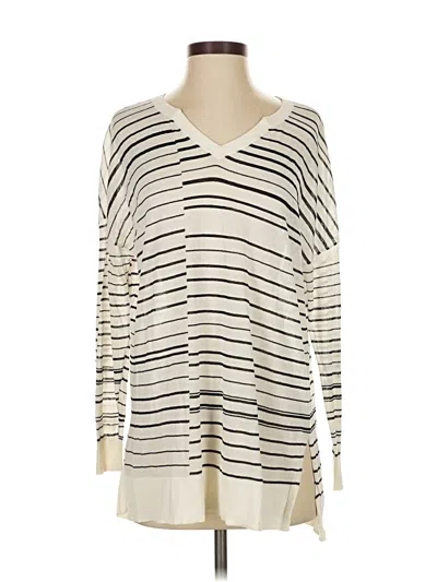 Pre-owned Cabi Pullover Sweater In Ivory