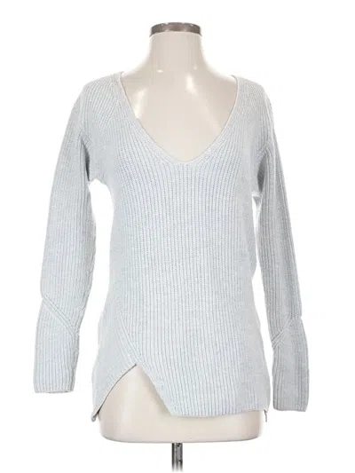Pre-owned Cabi Pullover Sweater In Silver