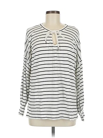 Pre-owned Cabi Pullover Sweater In White