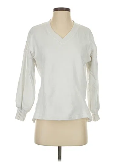 Pre-owned Cabi Pullover Sweater In White