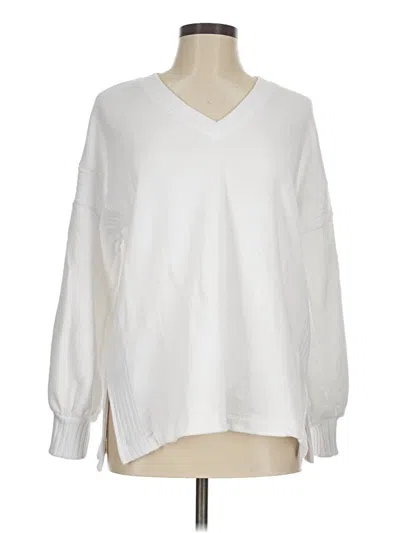 Pre-owned Cabi Pullover Sweater In White