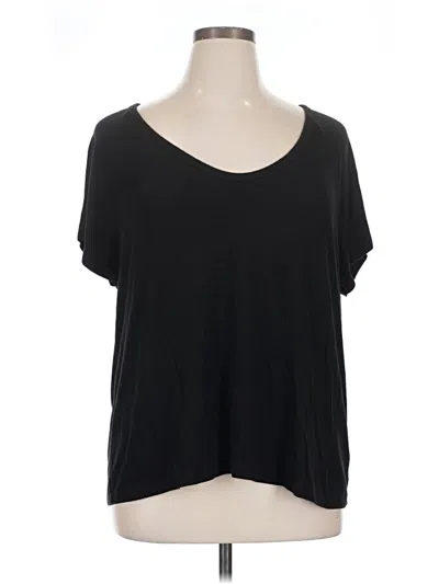 Pre-owned Cabi Short Sleeve T-shirt In Black
