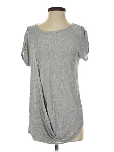 Pre-owned Cabi Short Sleeve T-shirt In Gray