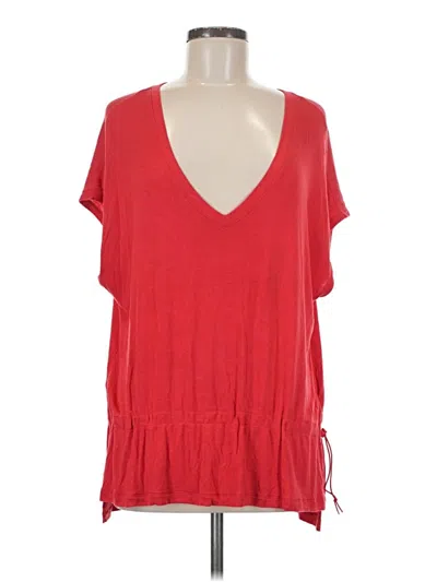 Pre-owned Cabi Short Sleeve T-shirt In Red