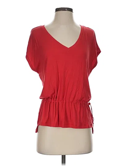 Pre-owned Cabi Short Sleeve T-shirt In Red