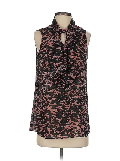 Pre-owned Cabi Sleeveless Blouse In Black