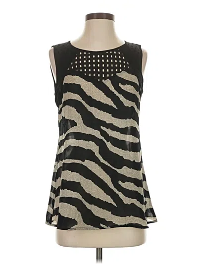 Pre-owned Cabi Sleeveless Blouse In Black
