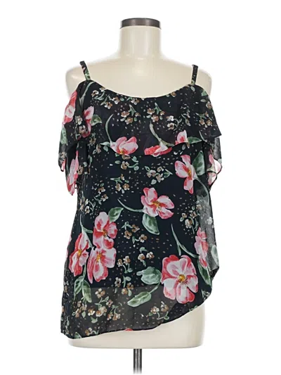 Pre-owned Cabi Sleeveless Blouse In Black