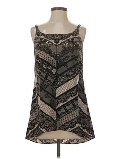 Pre-owned Cabi Sleeveless Blouse In Black
