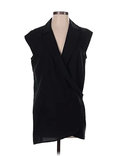 Pre-owned Cabi Sleeveless Blouse In Black