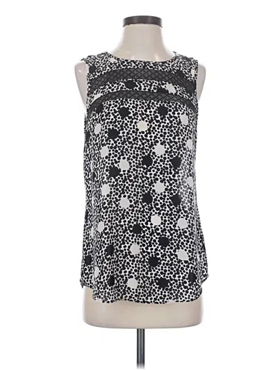 Pre-owned Cabi Sleeveless Blouse In Black