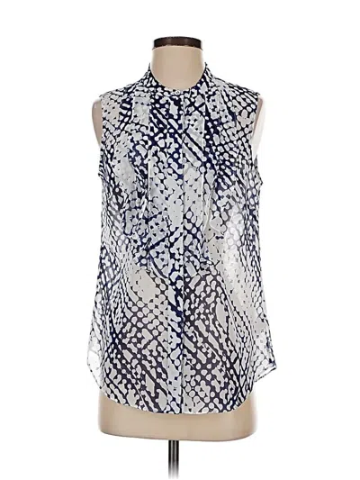 Pre-owned Cabi Sleeveless Blouse In Blue