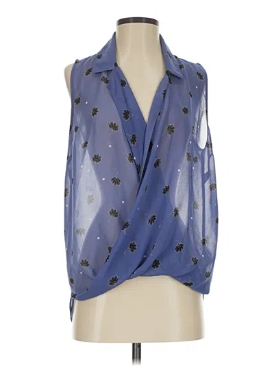 Pre-owned Cabi Sleeveless Blouse In Blue