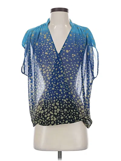 Pre-owned Cabi Sleeveless Blouse In Blue