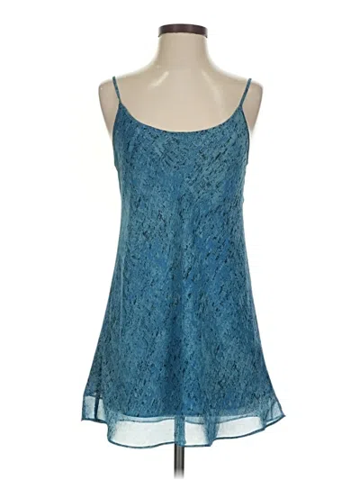 Pre-owned Cabi Sleeveless Blouse In Blue