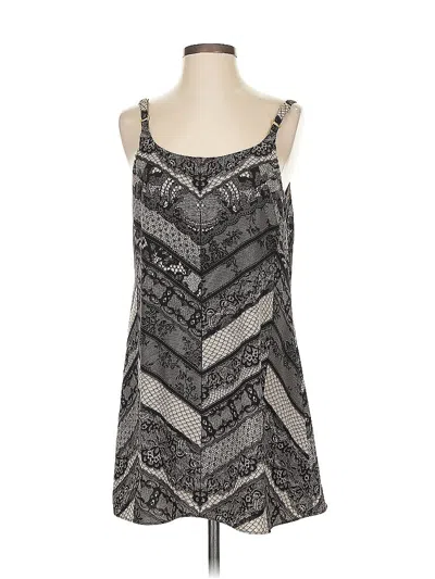 Pre-owned Cabi Sleeveless Blouse In Gray