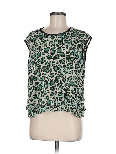 Pre-owned Cabi Sleeveless Blouse In Green